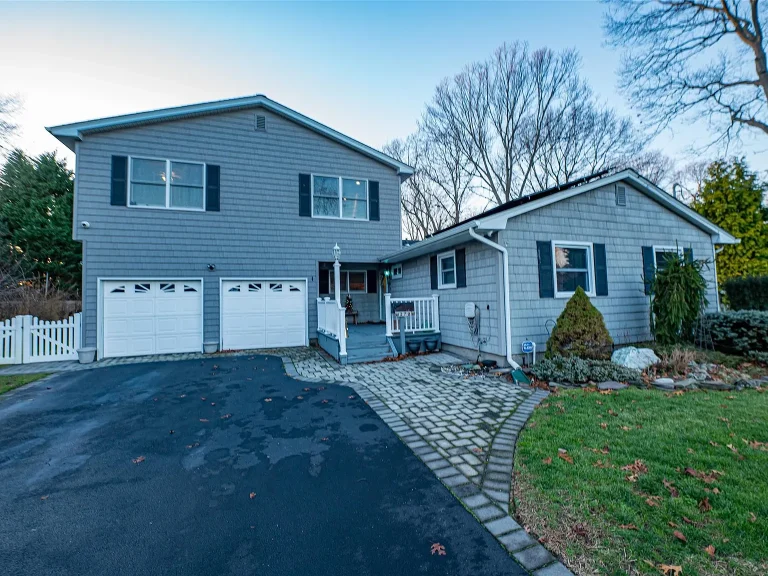 We Pay Cash For Homes In West Sayville