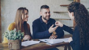 Protecting Your Credit Score During a Divorce Home Sale in New York